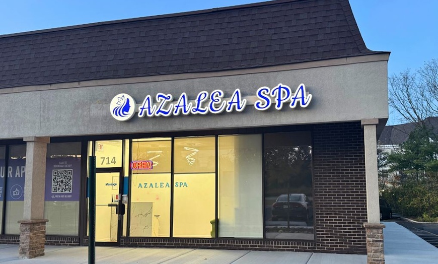 Image 2: Up to 39% Off on Salon - Scalp Care at AZALEA SPA