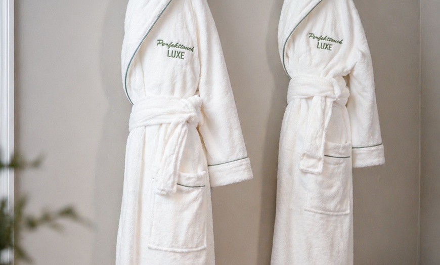 Image 2: 60 or 90-Min Swedish or Deep Tissue Massage or Pamper Me Solo Package