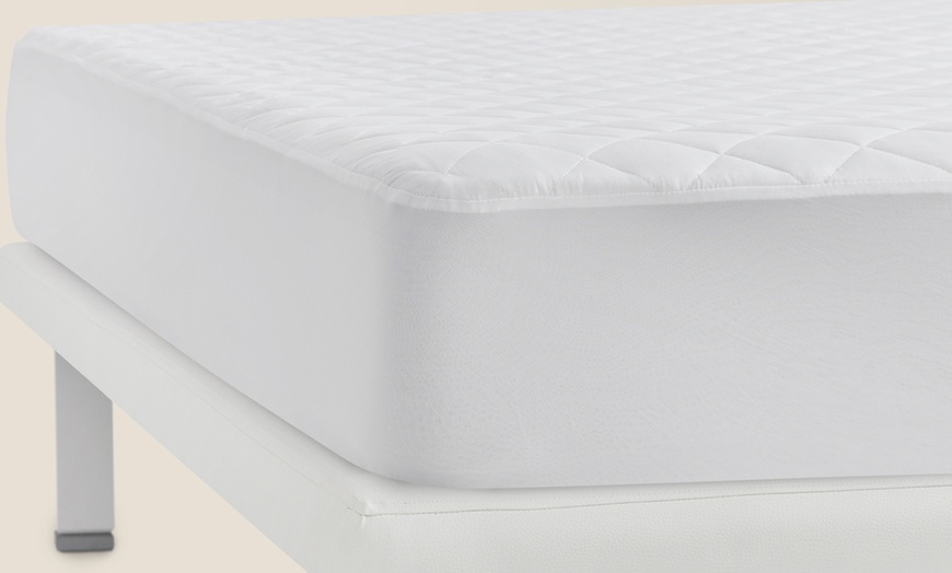 Image 3: Housse de matelas matelassée à l'aloe vera Pikolin Home