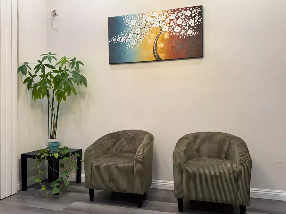 45, 60, 90, or 120-Minute Scalp Massage and Head Spa Treatment