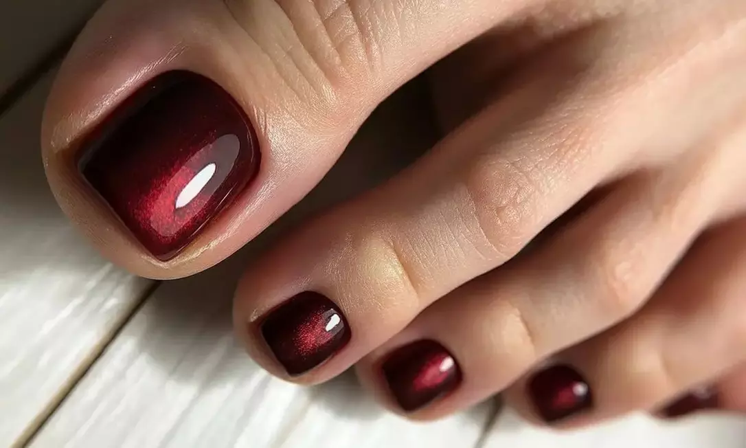 Flawless Nails with Gel Extensions & Russian Manicure