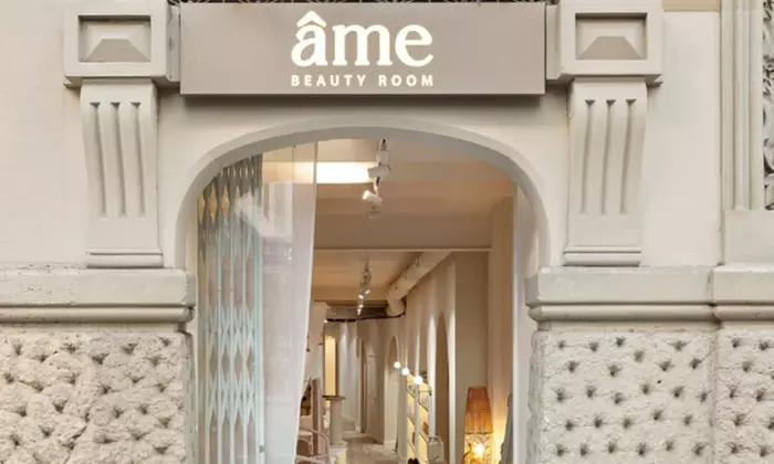 Tratamiento facial at Âme Beauty Room Estetica