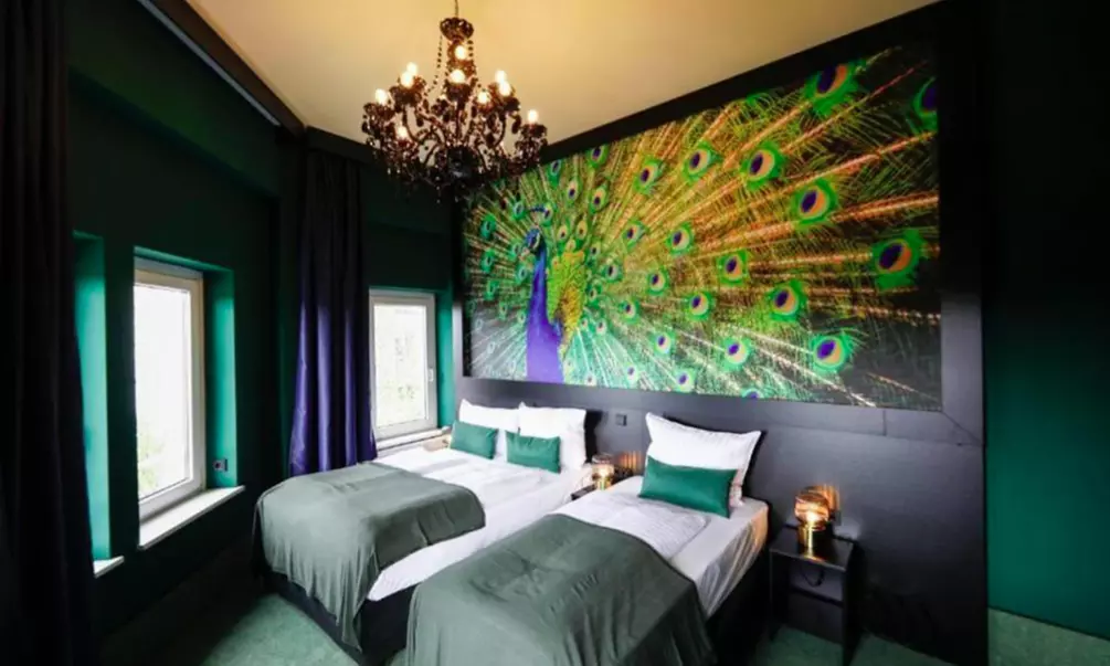 Hamburg: Casino-Doppelzimmer für 2 Personen