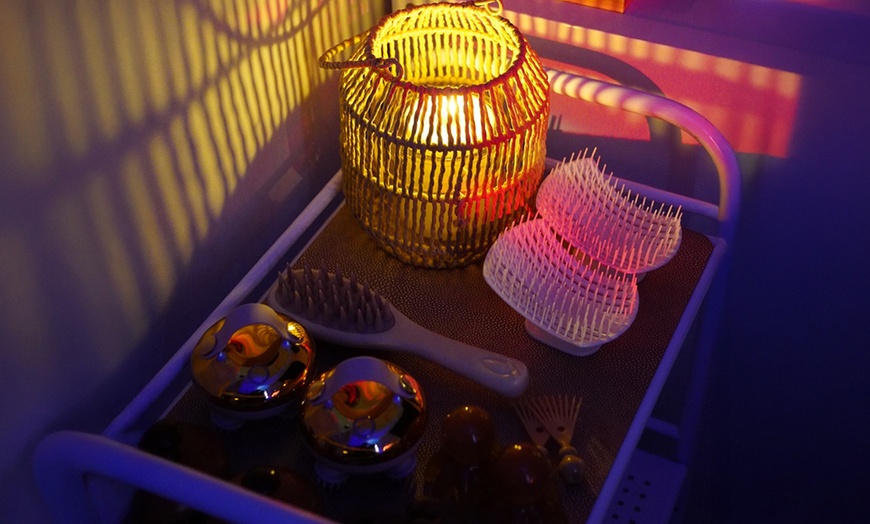 Image 4: Odkryj relaks z Head Spa i opcjonalnym masażem ciała