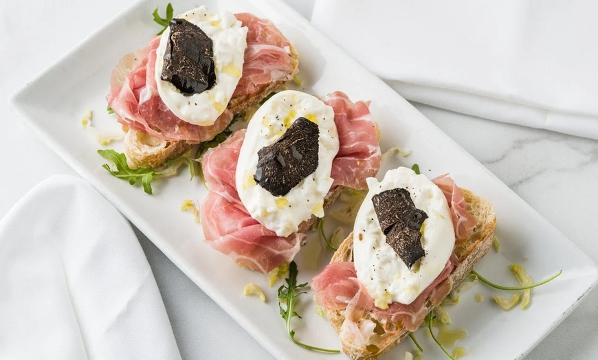 Image 8: Pasta Dinner for 2 or 4 with Wine or Dining Credit at Osteria Mamma