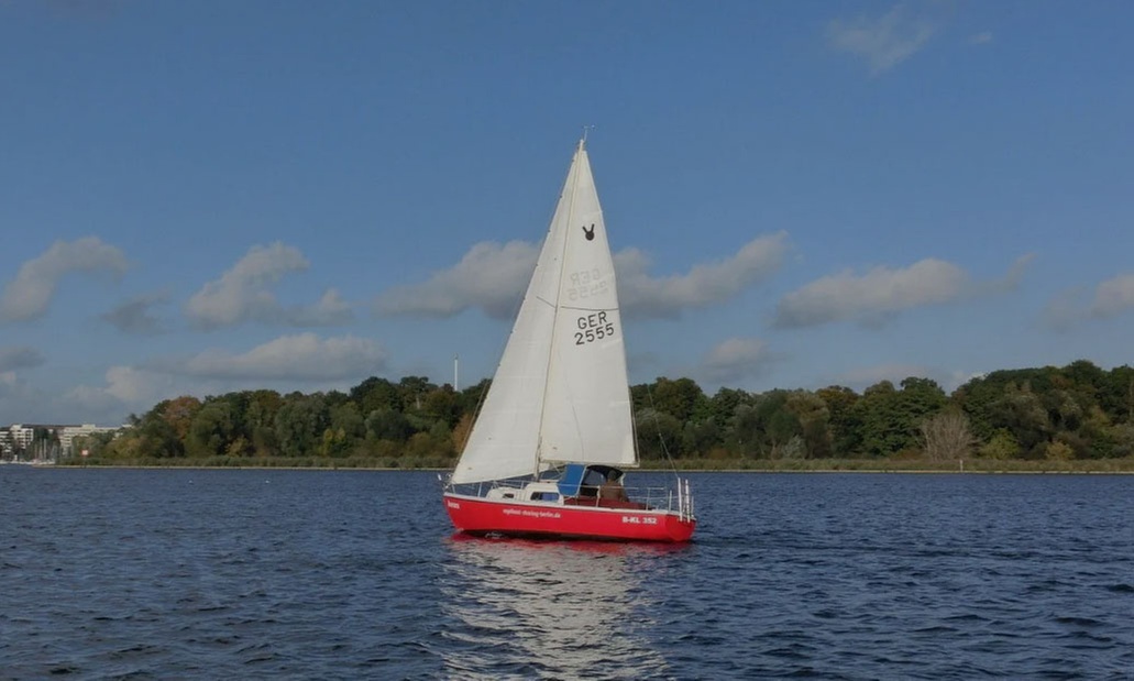 2 Std. Segeln für 1-3 Personen oder 1 Std. Motorboot für 1-2 Personen