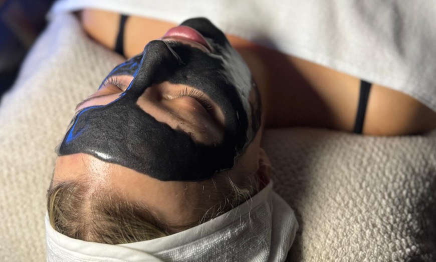 Image 4: HydraFacial or  Luxury HydraFacial w/ Facial Massage, LED & More