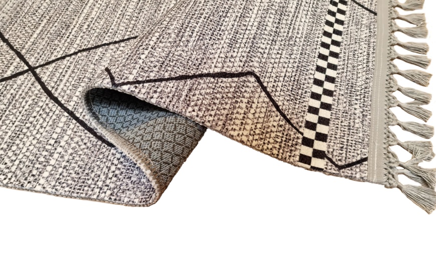 Image 3: Rechteckiger Teppich mit geometrischem Muster und Fransen