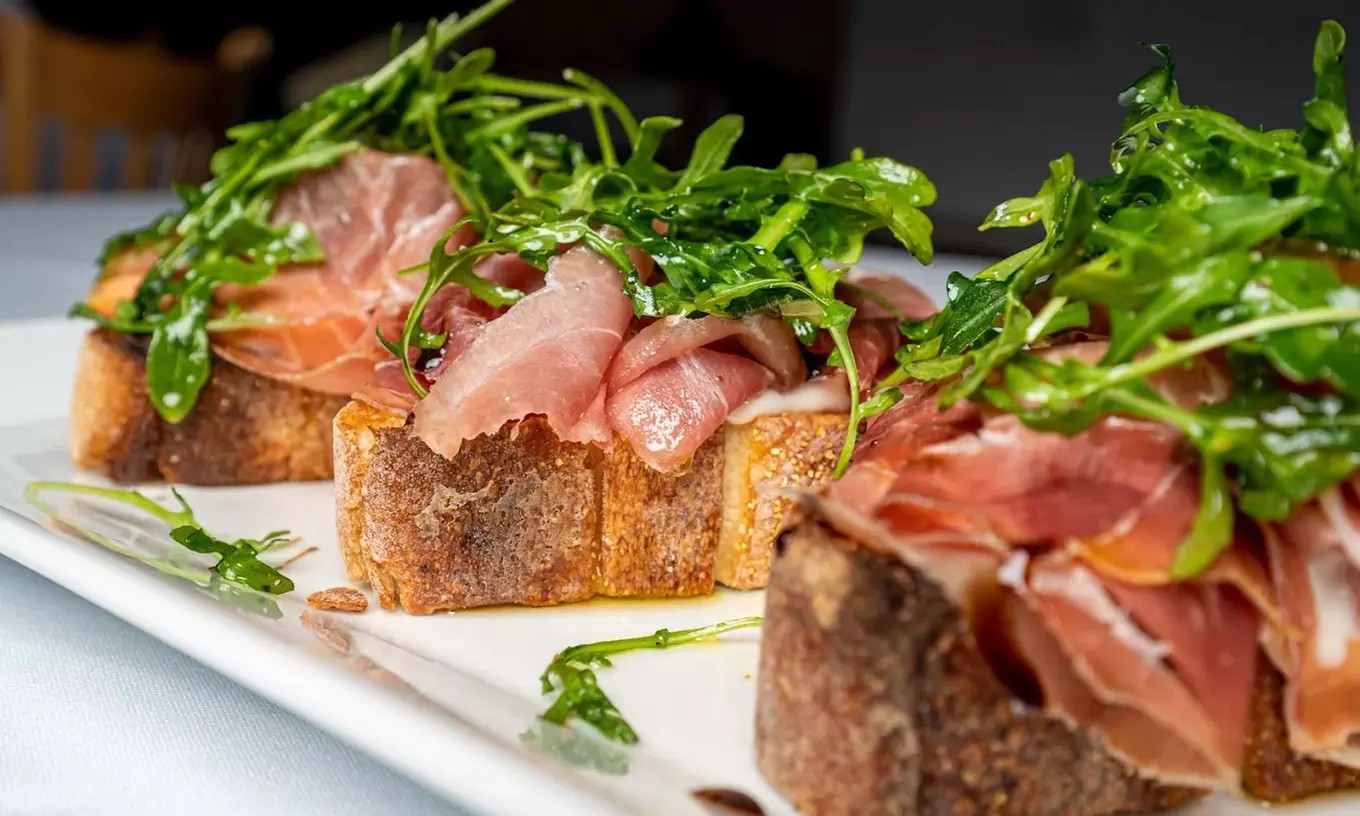 Up to $100 to spend on Italian fare and wine at Roma Kitchen