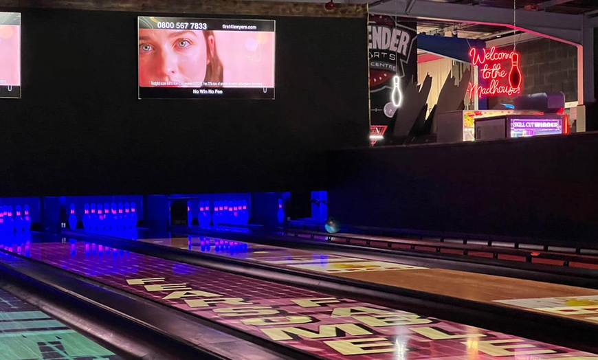 Image 2: Enjoy a game of bowling for 2 or 4 people with optional drinks 