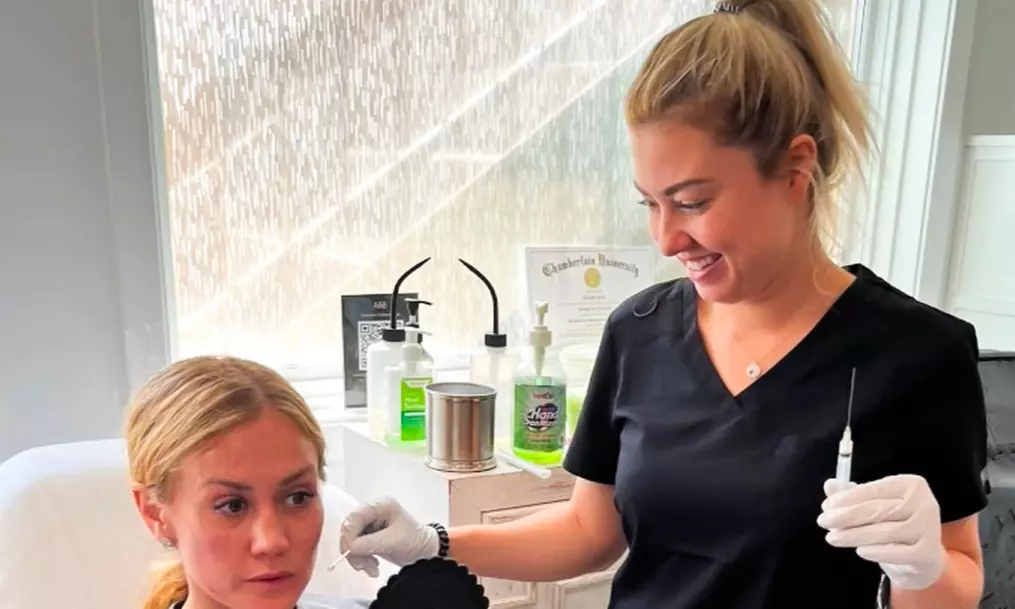  Enhance Your Features 20 or 40 Units of Botox Treatment