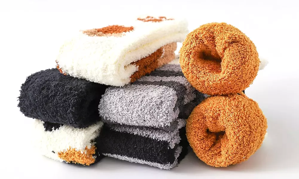 Paire de chaussettes griffes de chat