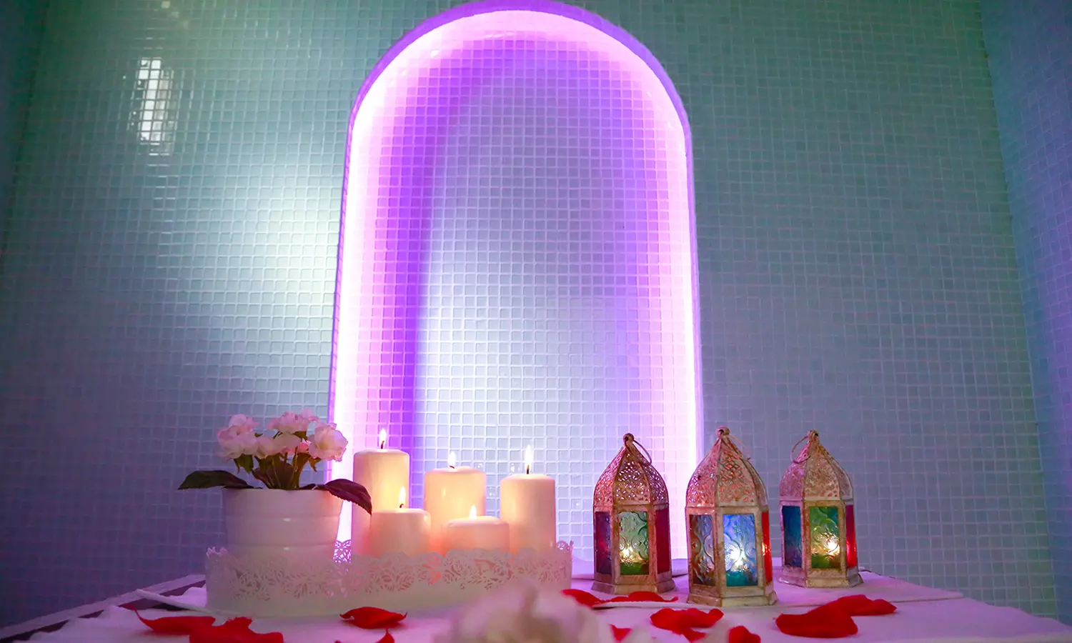 Glow Your Way With Customizable Beauty Packages