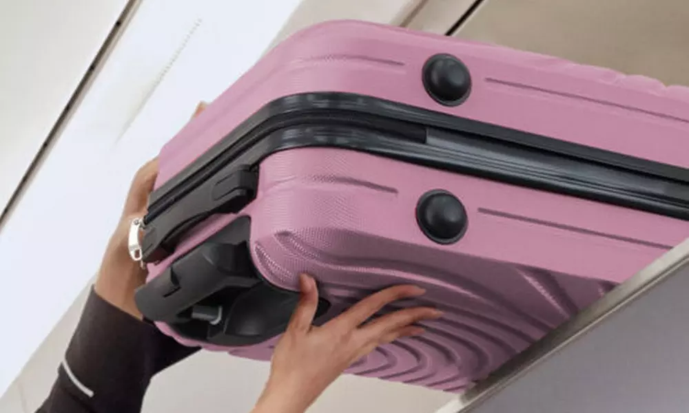 18'' Cabin Suitcase - ABS Hard Shell, Spinner Wheels, Lock