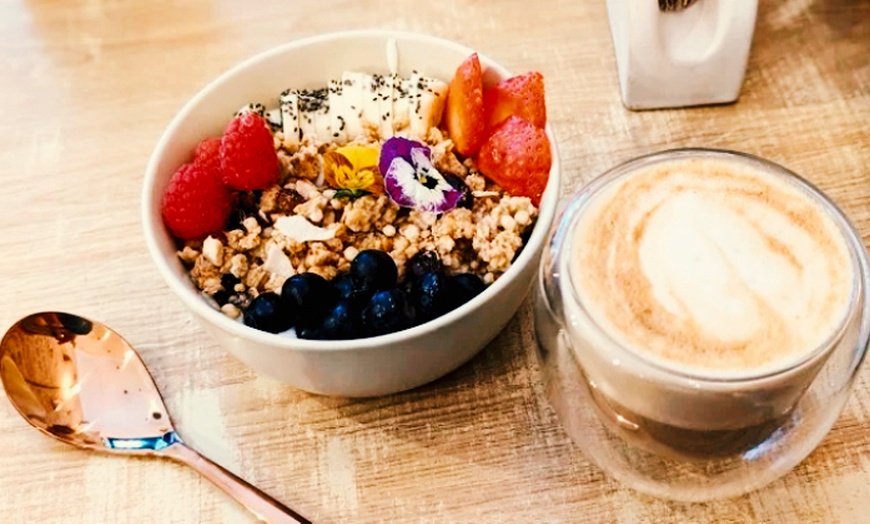 Image 9: Brunch Viatger o Premium para 2 o 4 personas
