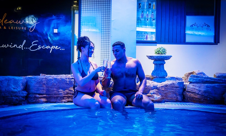 Image 4: Afternoon Tea w/ Prosecco & Full Spa Amenities at Parkmore Hotel & Spa