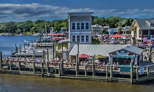 One or Two Hours of Private Scenic Boat Tours for Up to 6 People
