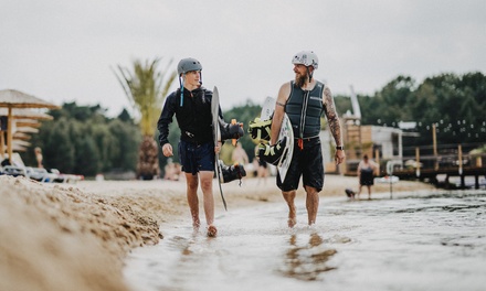 Ticket für 2 Std. Wakeboarden oder Wasserski für 1 Person (exkl. Leihmatrial) - Beachclub Nethen