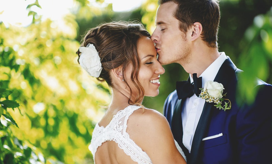 Image 1: Consultation and Wedding Dance Classes for Beginners at Todos Club