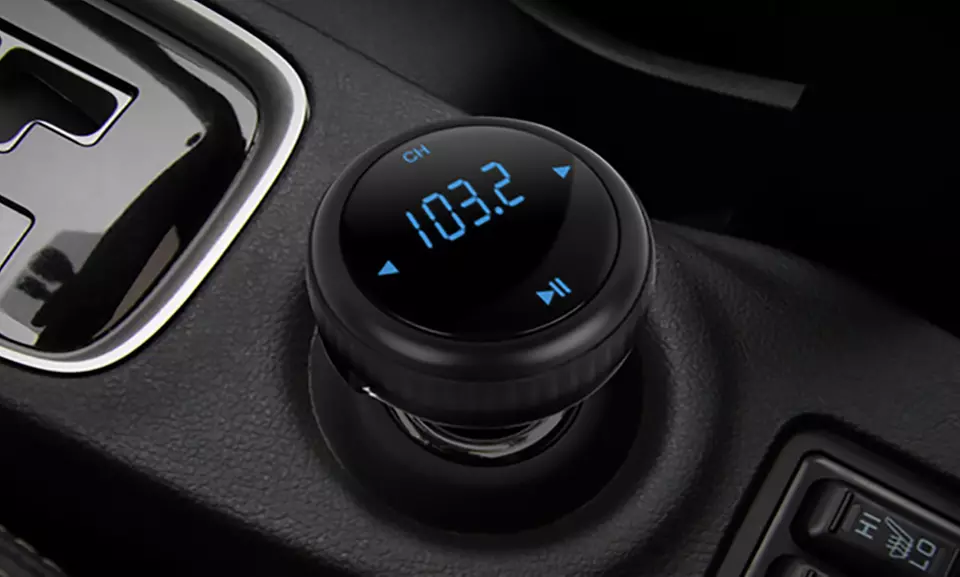 Wireless MP3 FM Transmitter Car Kit -  Bluetooth version: 4.2 - Primary Image