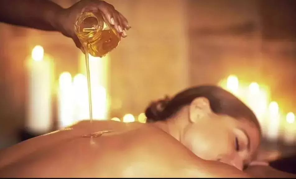 Modelage aux huiles chaudes relaxant ou madero thérapie anti celulite