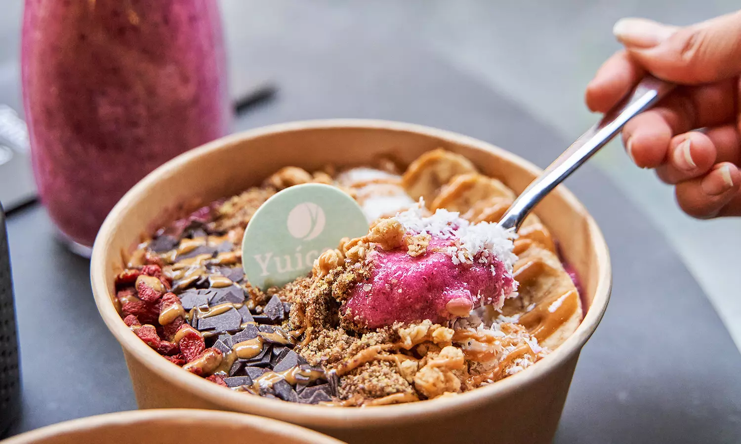 Sweet Bowl und Softgetränk