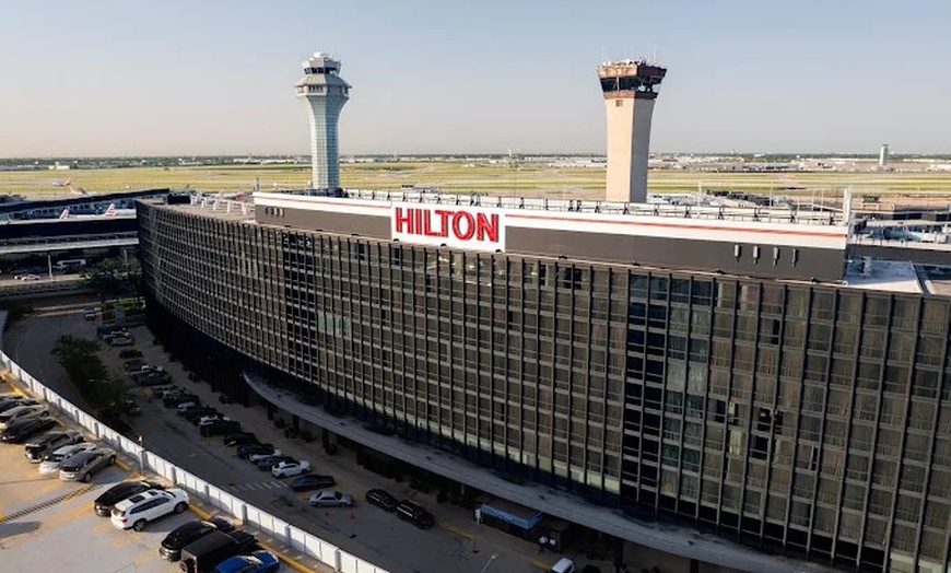 Image 2: Indulge in 50 or 80-Minute Personalized Massage