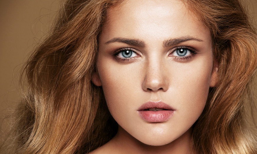 Image 4: 20 Units of Botox or Lip Flip