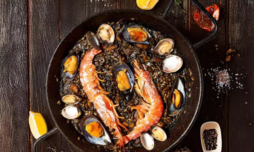 Menú de arroces, fideuá o marisco para 2 o 4 cerca de la playa