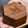 Image 8: Caja rústica de madera para anillos de boda