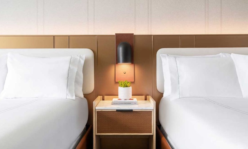 Image 9: Member's Only: 4-Star Omni Hotel in San Diego's Gaslamp Quarter
