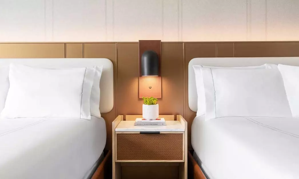 Member's Only: 4-Star Omni Hotel in San Diego's Gaslamp Quarter