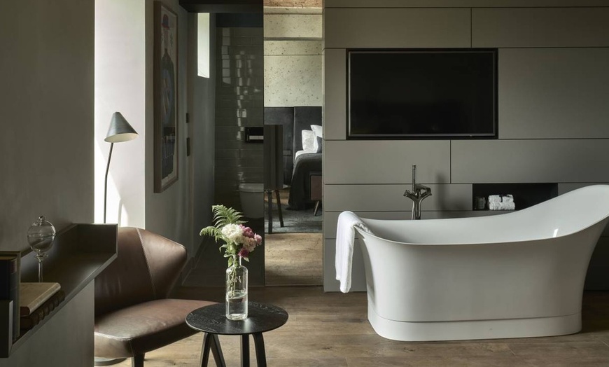 Image 16: Offenburg: Doppelzimmer inkl. Frühstück, opt. 1x 3-Gänge-Menü