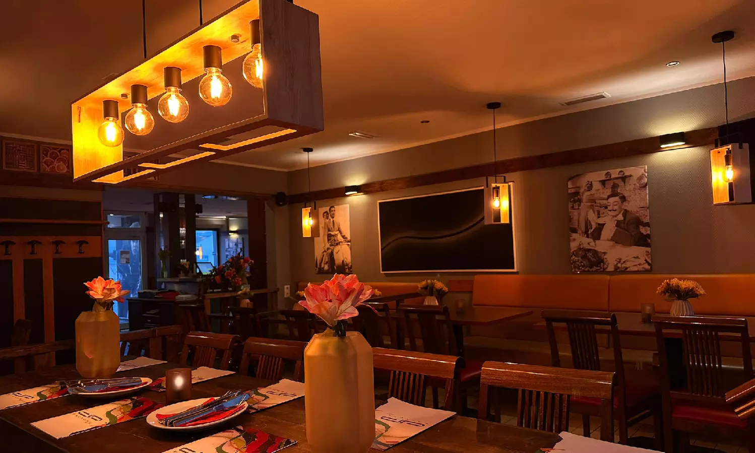 Pizza oder Pasta inkl. Dessert & Getränk für 1 - 4 Personen