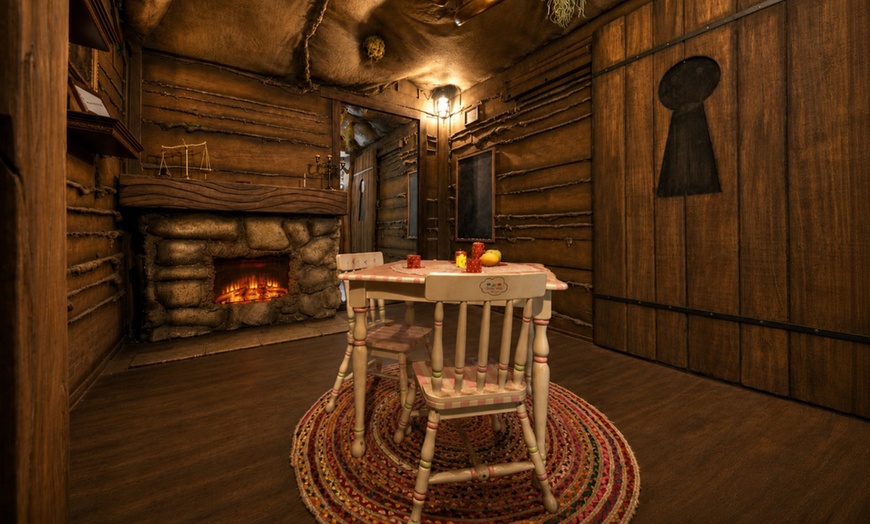 Image 4: Experience Award-Winning Private Escape Rooms