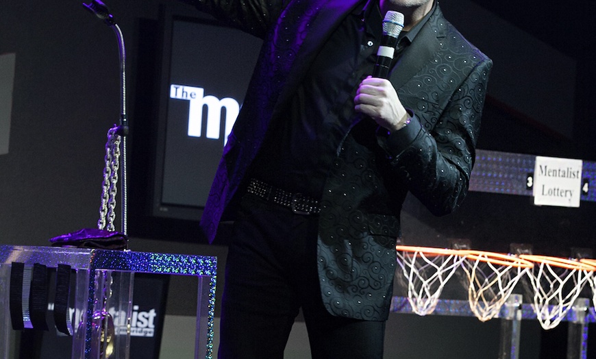 Image 6: The Mentalist Live!