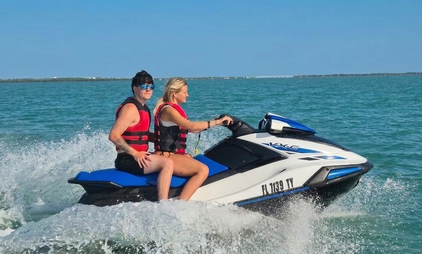Image 5: Custom Boat Tours: Sunset Cruises, Sandbar & Snorkel Trips for Upto 10