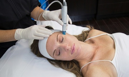 Signature Hydrafacial – Glow & Deep Clean Treatment - Nür Aesthetics Club