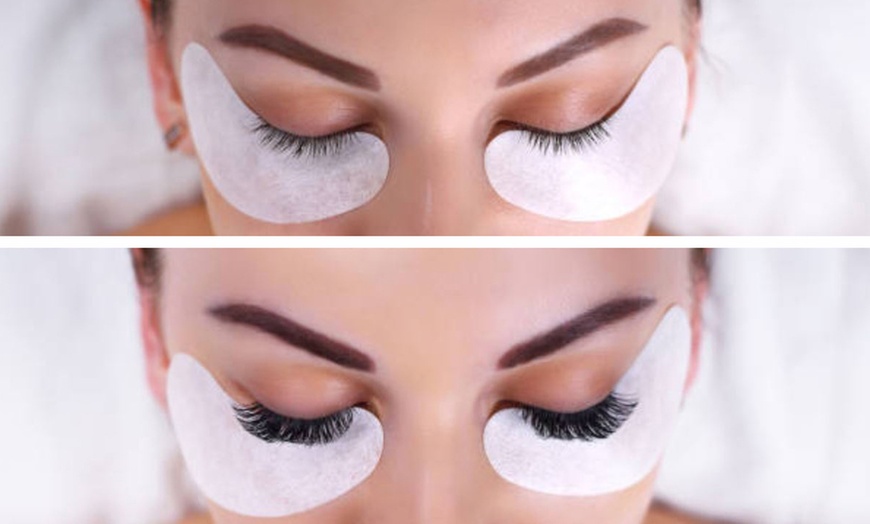 Image 6: Lifting y tinte de pestañas/cejas con opción a laminado y extensiones