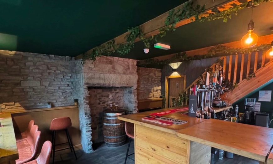 Image 3: Indulge in a 90-Minute Thai Bottomless Brunch for Up to Four People 