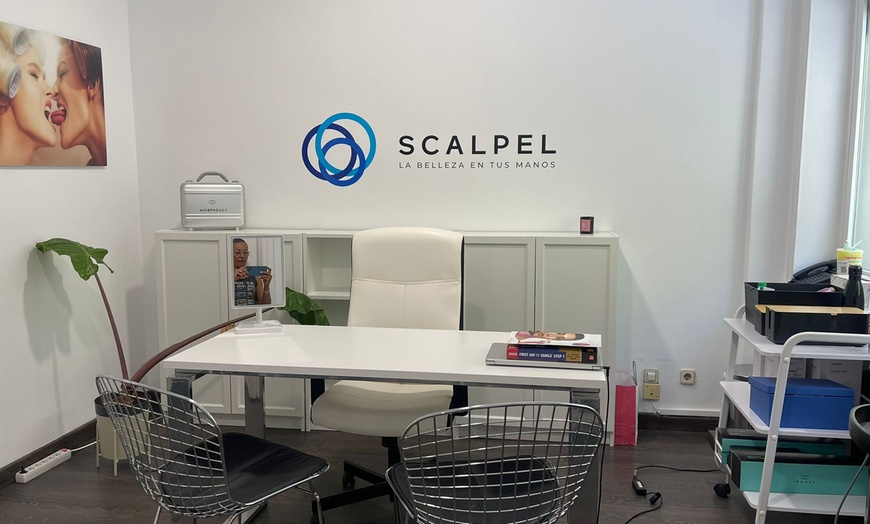 Image 2: ¡Reafirma tu piel! 1 sesión de Morpheus8 facial o corporal de 75 min.