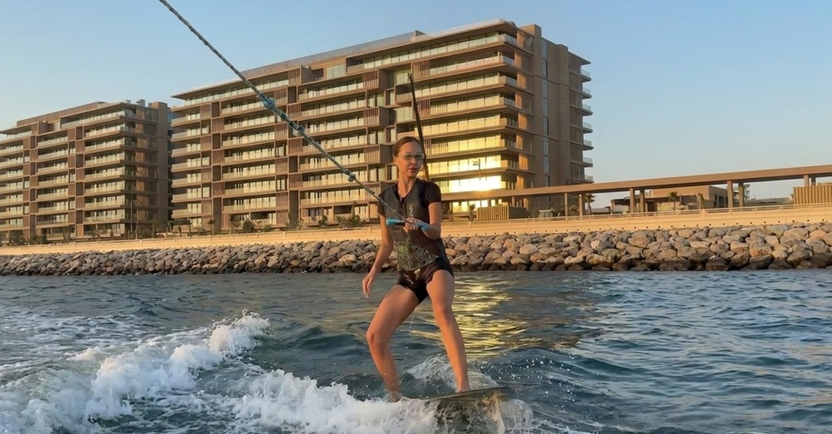 Dubai Wakesurf: Shared Or Private Boat Experience Dubai Wakesurf: Shared Or Private Boat Experience