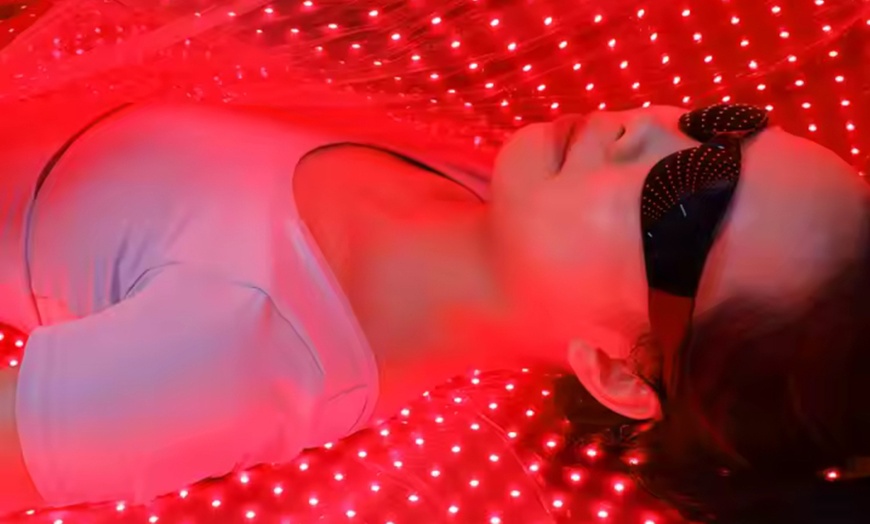 Image 3: 60 or 90-Min Choice of Massage with 20-Min Infrared Red Light Therapy
