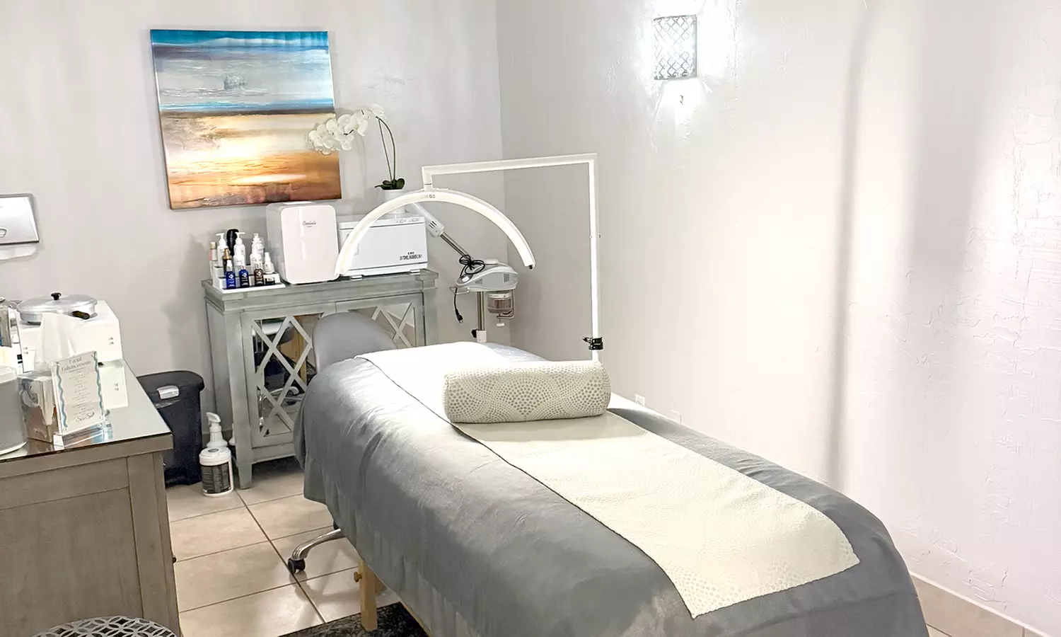 Relax with a 60 or 90 Minute Swedish Massage and Aromatherapy