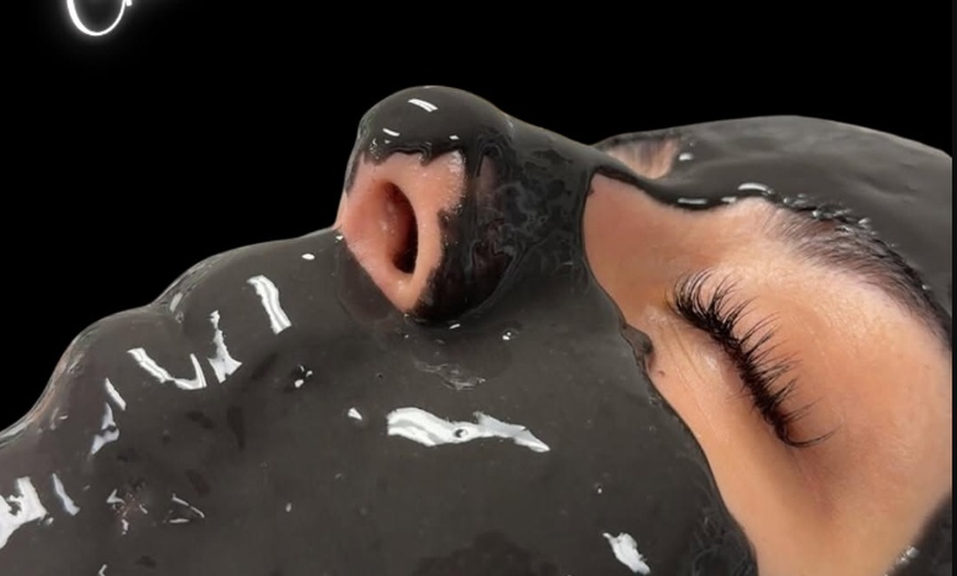 Image 7: 1, 2, or 3 Mini Mommy Make Over with Vacuum Therapy and More 