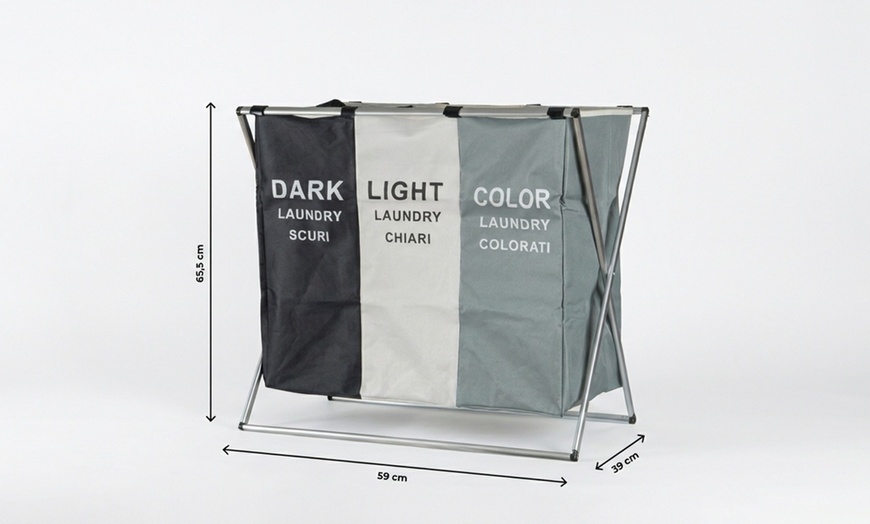 Image 7: Cesto portabiancheria Melissa