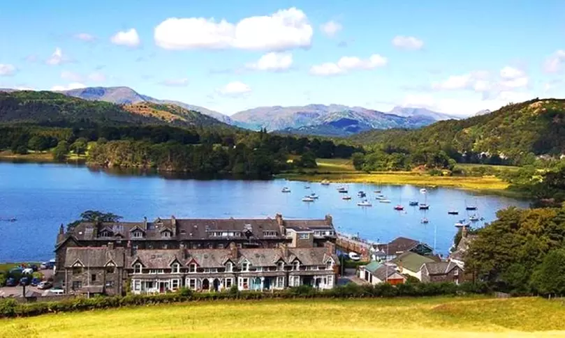 Scenic Lake District Guided Tour & Cream Tea – Enjoy Spectacular Views