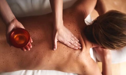 60-Minute Full Body Aromatherapy Oil Massage - Unique therapy studio