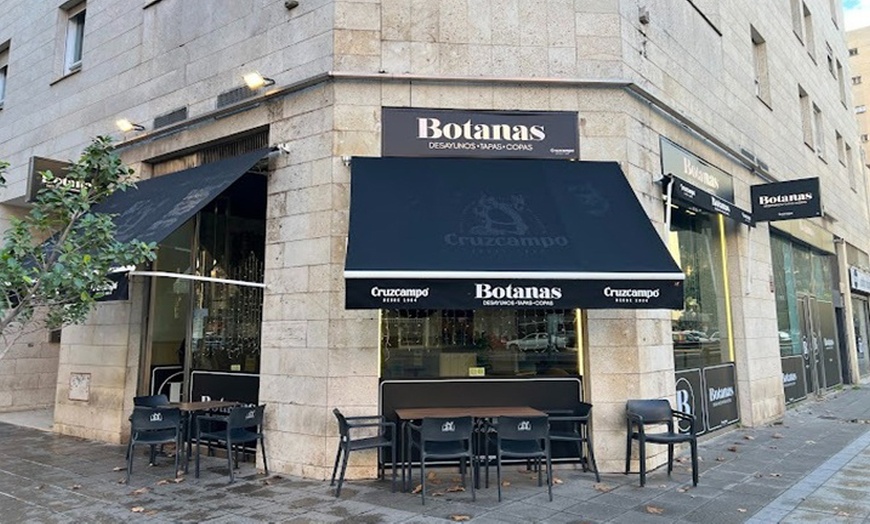 Image 15: Menú Esencial, Deluxe o Deluxe Prémium a elegir para 2 o 4 personas