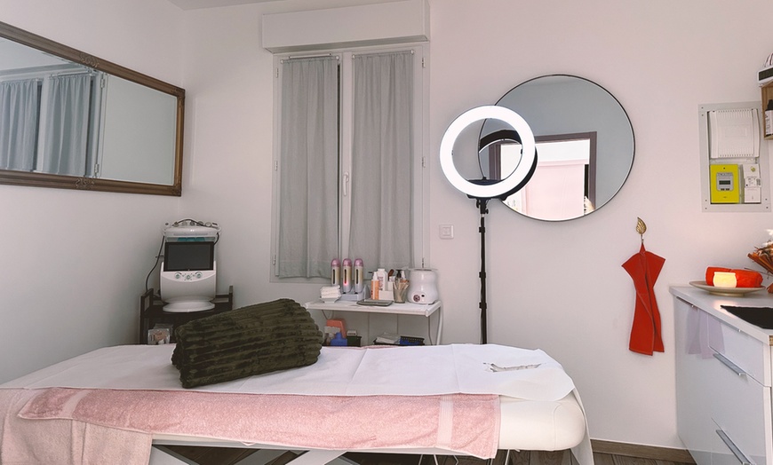 Image 3: Hydratation intense et vitalité du visage à Bages